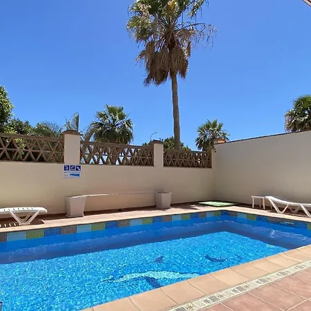 Mit Privatpool Fuer 6 Personen Ca 250 Qm In Nerja, Andalusien Costa Del Sol * נרחה